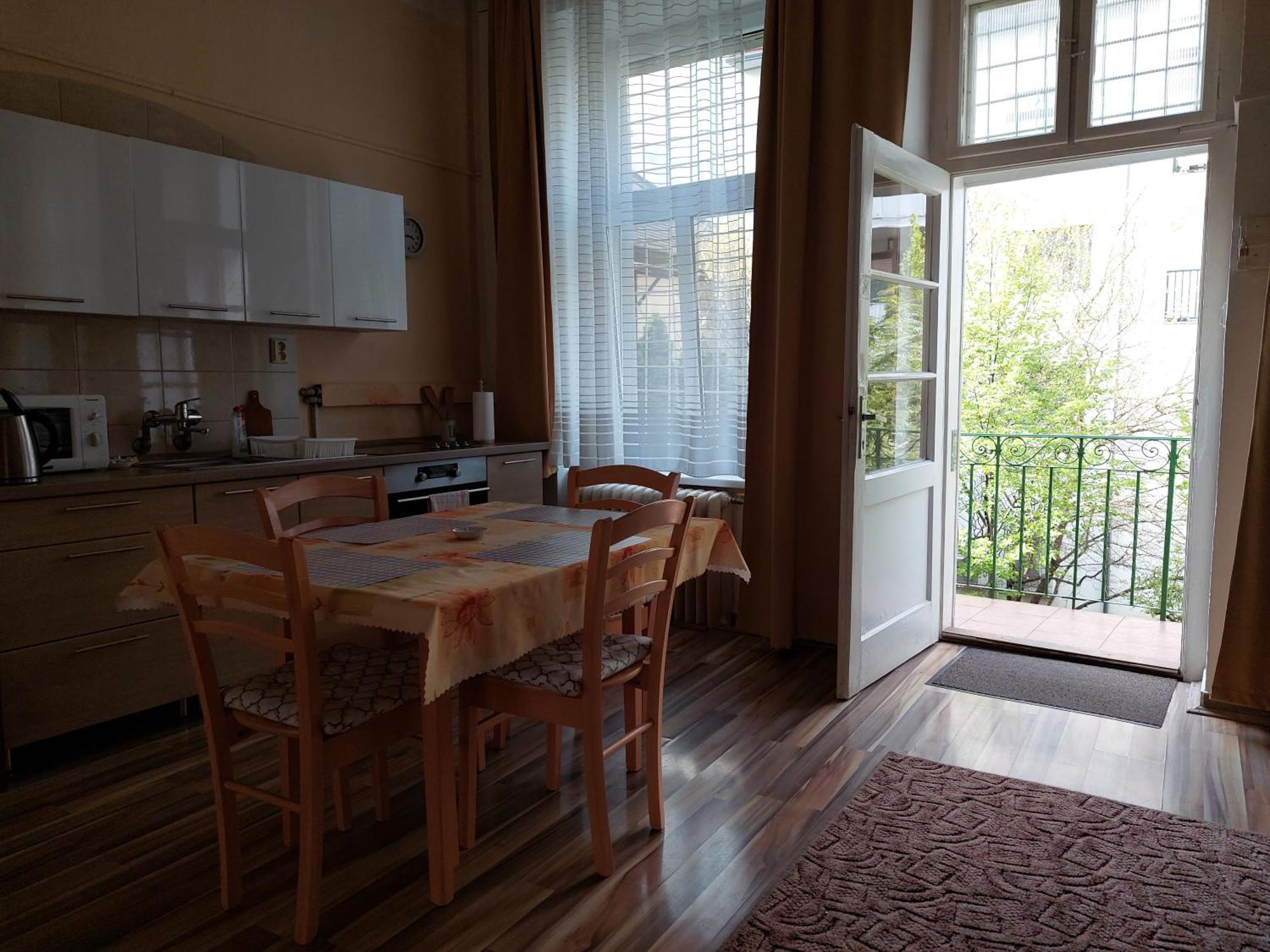 Apartment Corona Košice Esterno foto