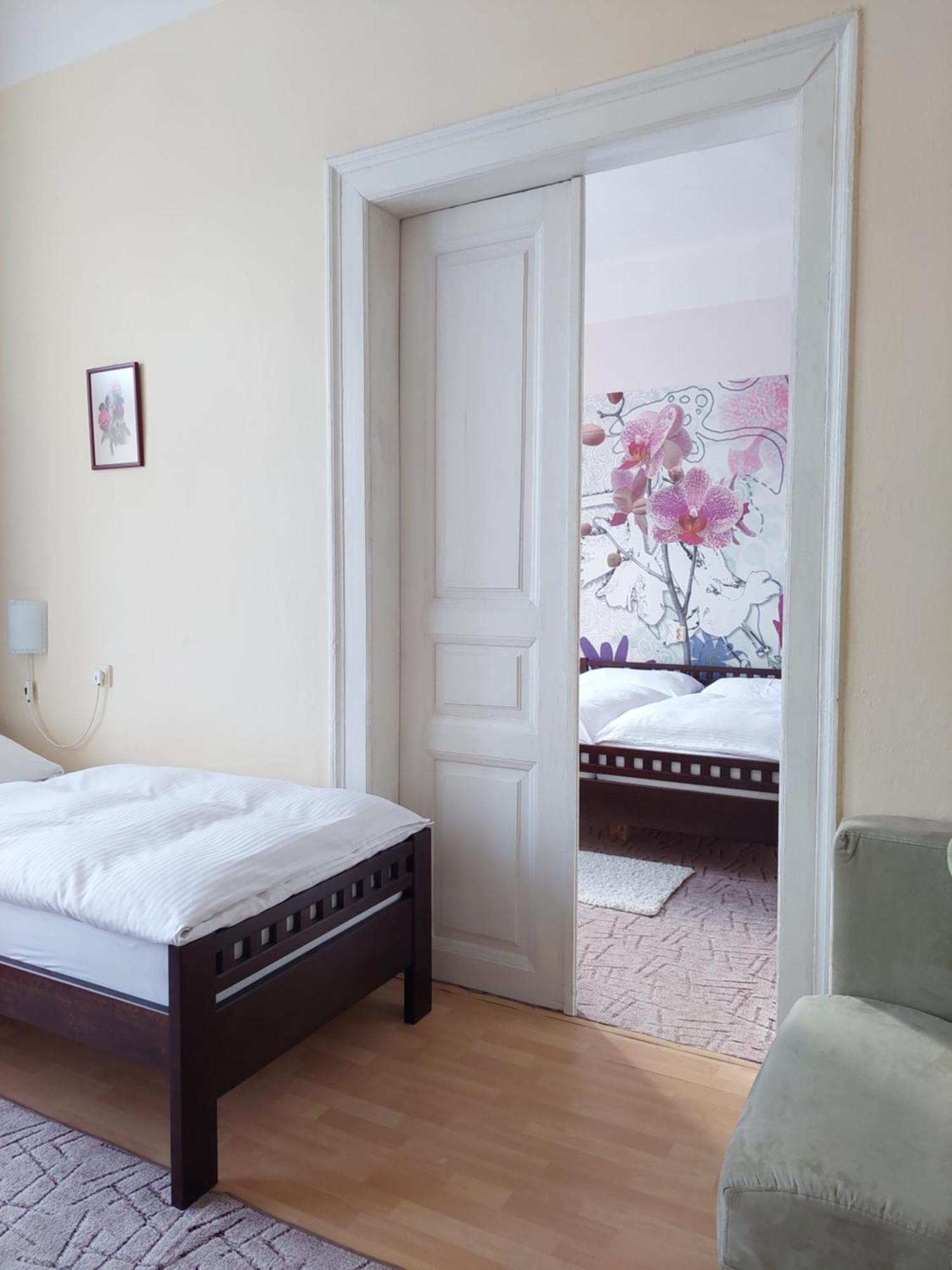 Apartment Corona Košice Esterno foto